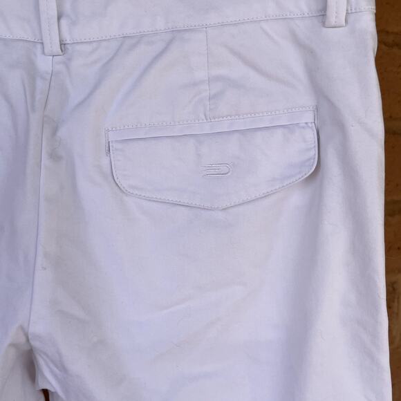 Dockers Golf Shorts White Flat Front 5 Pockets Womens 4 Stretch Cotton Poly - Picture 3 of 7